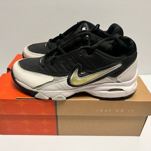 Nike Womens Air Diamond Trainer